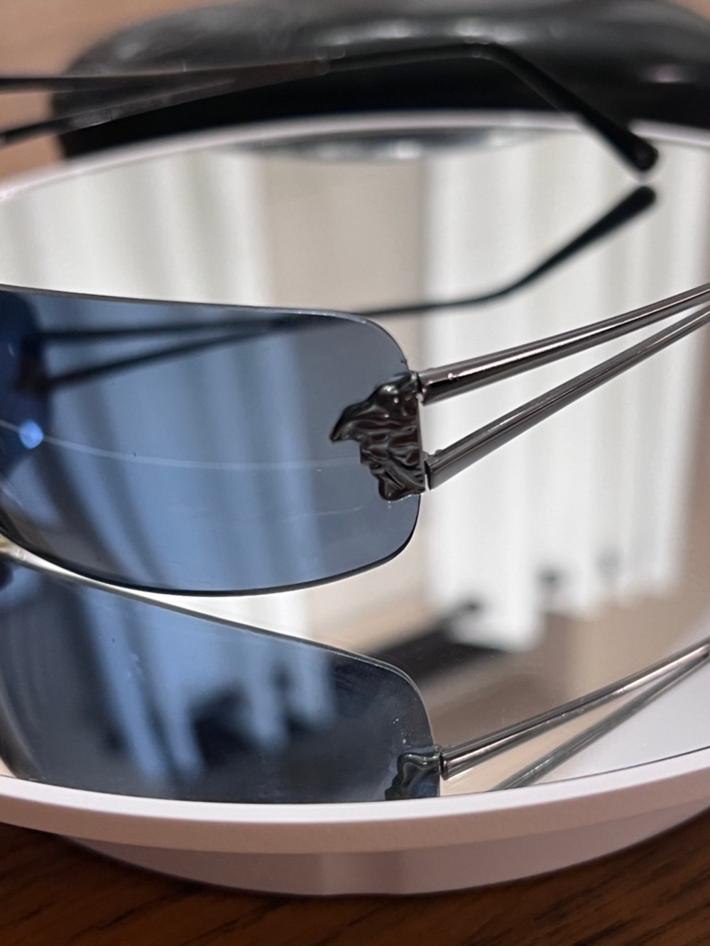 Versace Medusa Dark Blue Rimless Shield Sunglasses Y2K w/Auth. Card - Picture 3 of 10